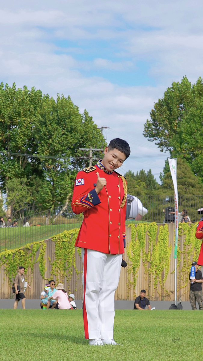 jhgoggles's tweet photo. 아앙 죡구미주먹 ㅠㅠ https://t.co/5raepLLyfb
