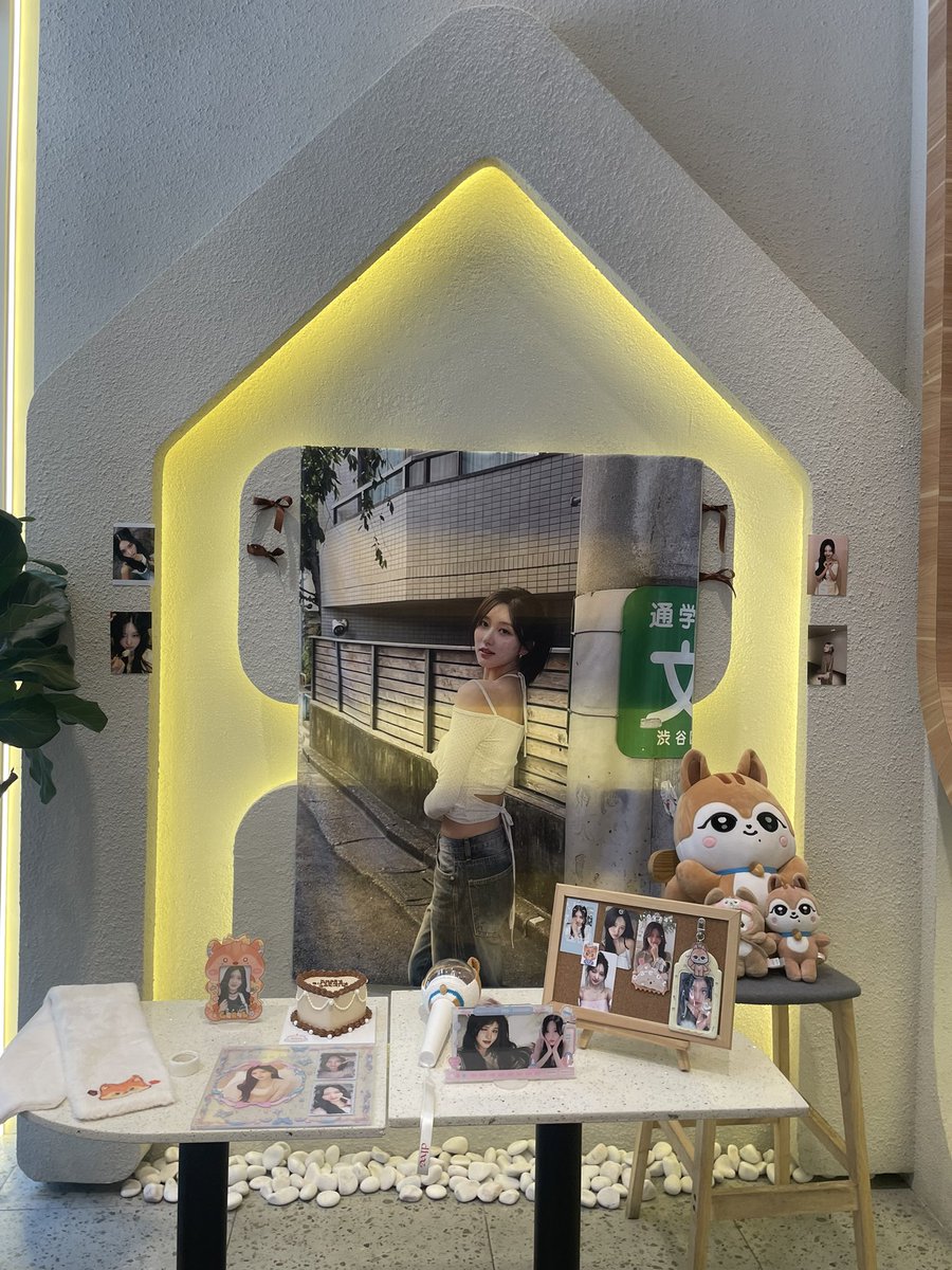 #AutumnDayinKL tweet media