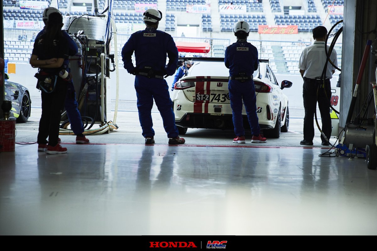 HondaJP_Live's tweet image. #スーパー耐久 第5戦 鈴鹿5時間レース

743号車 Honda R&amp;amp;D Challenge FL5
Honda従業員が自己啓発として挑戦しています。

 #S耐ワイガヤクラブ #共挑 #HRC #Honda #S耐