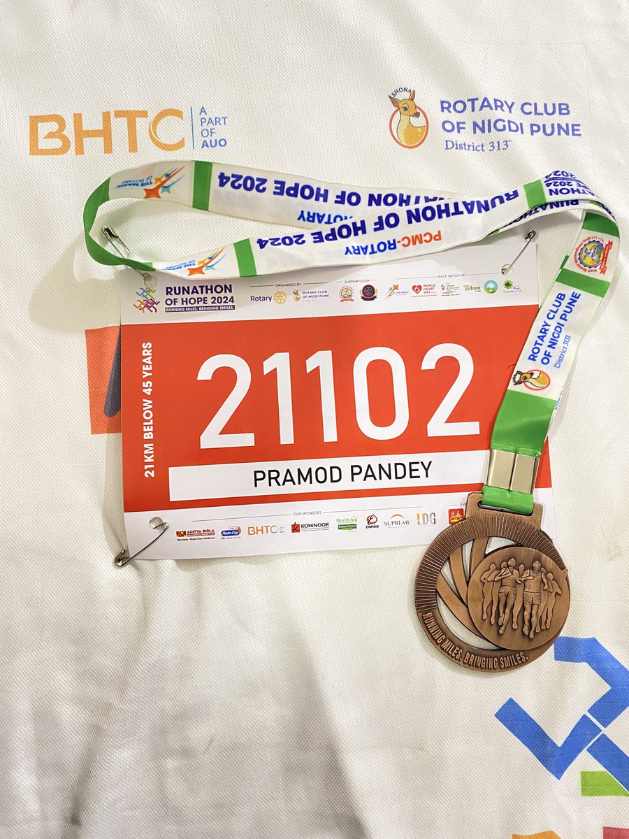 ppandeyenv's tweet photo. Back on track! Just completed my 21km half marathon today after a long break! Feeling accomplished and ready for the next challenge. Thanks to @IamShajanSamuel for motivation.
#HalfMarathon #Running #FitnessMotivation #BackOnTrack #RUNFORHRALTHYHEART #runathon https://t.co/8oo2ApGxuu
