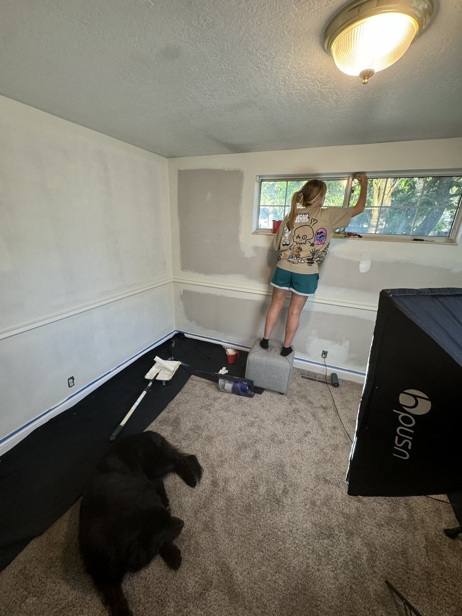 inspectorerv's tweet photo. Bought a house wtf you doin https://t.co/94TllZ1qf6