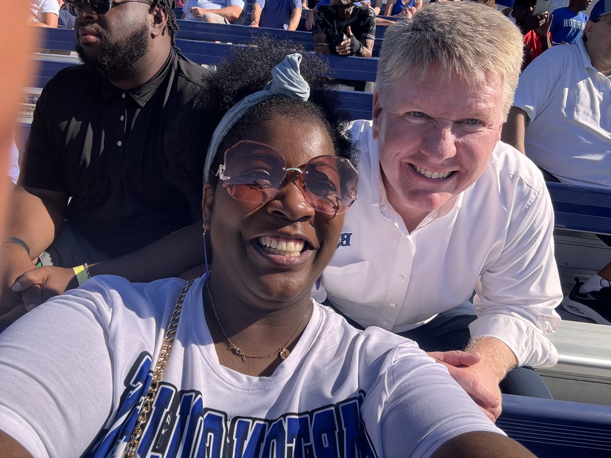 I could cry right now. The President of Barton College came over to introduce himself and told me that Chris Jones is one of the nicest, most respectful kids he's ever met. He even mentioned how Chris asked his wife for a coaster to put his drink on! #proudmom #BartonCollege