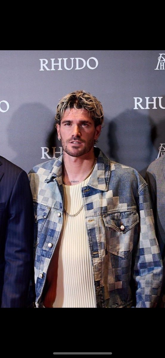 빠순이 (@bbbbaason) on Twitter photo 