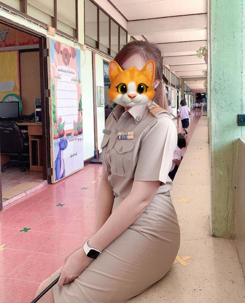 เป็นคนเรียบร้อย ยกเว้นตอนโดนเย็ด 😂💦