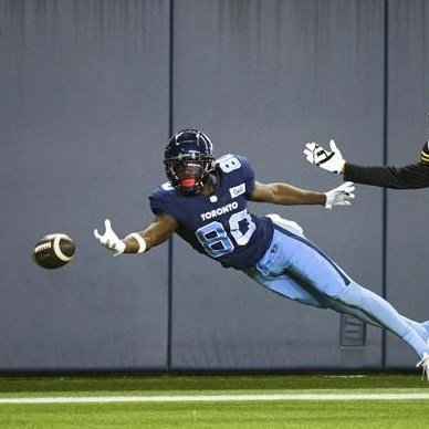 With three catches for 29 yards in tonight's game, DaVaris Daniels surpassed 3,000 receiving yards as an Argonaut, becoming the 21st Double Blue player to reach this milestone, and the first since Hall-of-Famer S. J. Green.
<a href="/TorontoArgos/">Toronto Argonauts</a> <a href="/SincerelyTDF/">DaVaris Daniels</a>  
#PullTogether