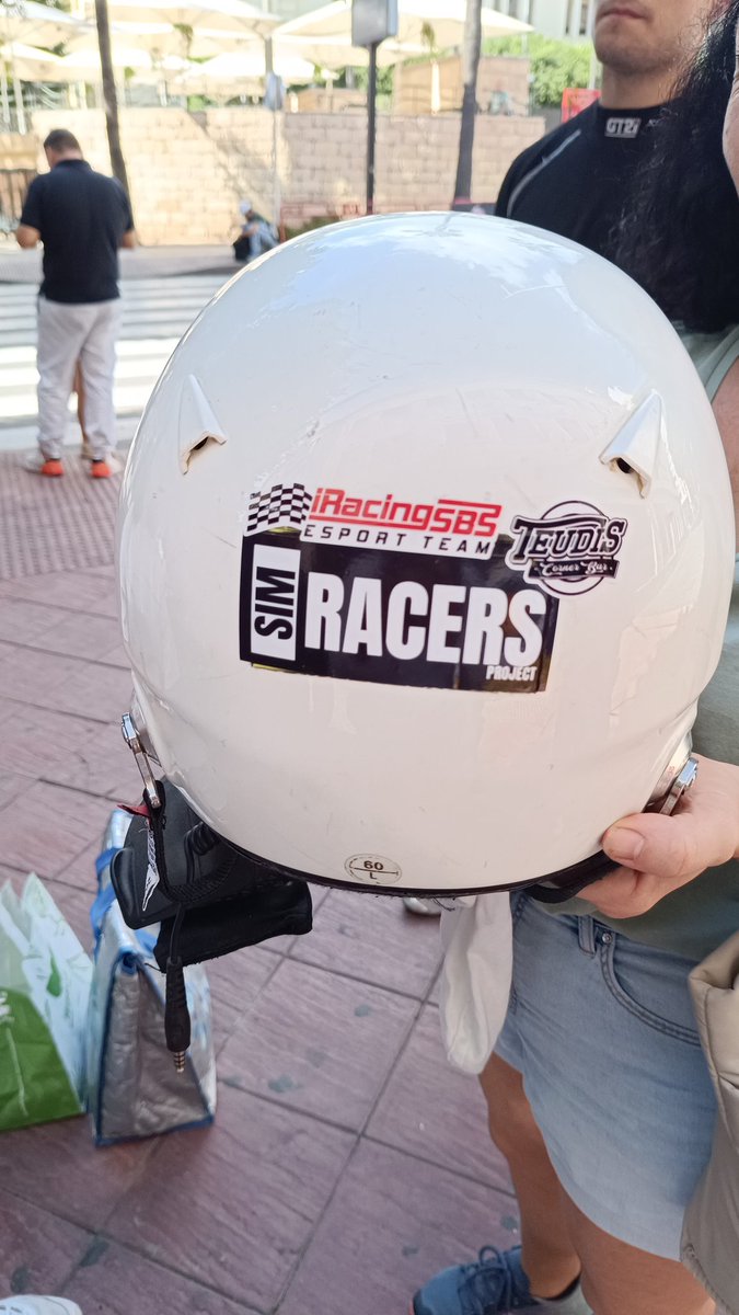 SimRacers tweet media