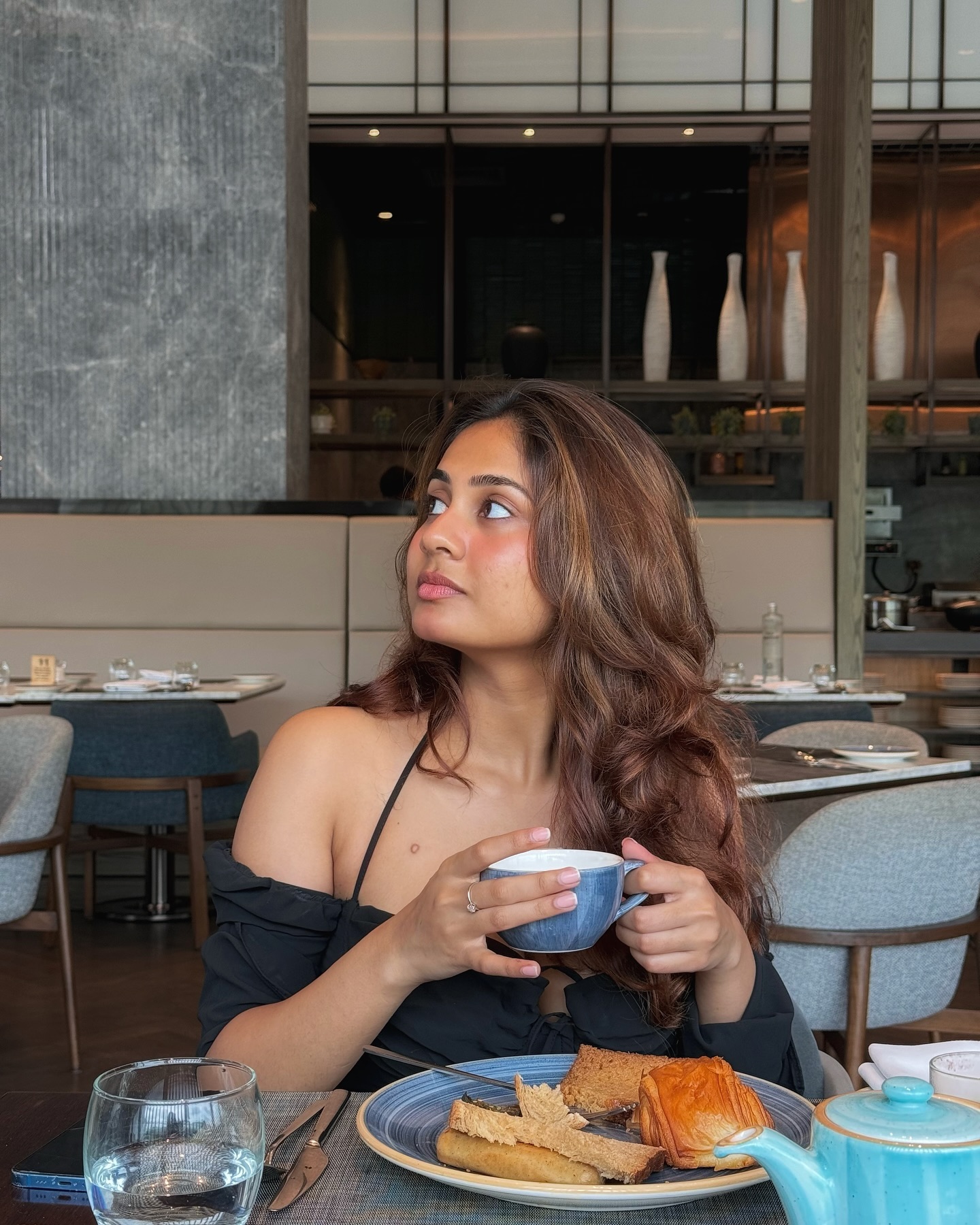 GYnnFiNasAA5DTH?format=jpg&name=large