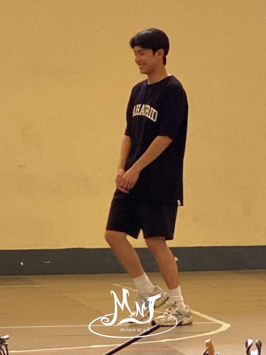maisaniJah's tweet photo. ‘Di pa yan naglalaro pero sobrang lakas na ng appeal! So pogi! 🥹

VBall PlayerJustin
@justintdedios #justin
#justinAtJOElympics https://t.co/iEDfZev2Rh