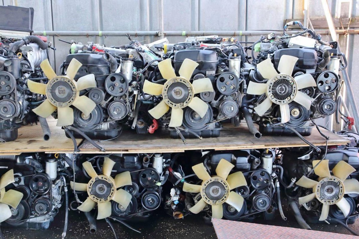 rayking02's tweet image. Hello everyone 
My name is Ngonidzashe. I live in UAE. I sell vehicle used engines, iPhones &amp;amp; laptops . Kindly engage with me &amp;amp; receive your goods within 7 days. For engines up to 35 days.

For more +971589793084