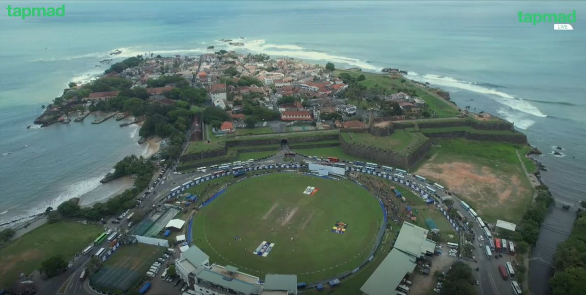 _FaridKhan's tweet photo. Galle is such a stunning stadium. Sri Lanka is so beautiful 🇱🇰❤️

#SLvNZ #tapmad #DontStopStreaming https://t.co/407ROZayaY