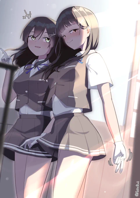 姉妹やお友達と一緒にいるときはいつもぼくだけに分かるようにこっそり挨拶してくれる早潮ちゃんの絵です 