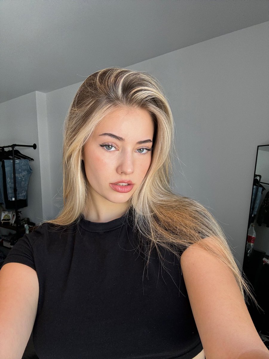 Tatianakaer tweet media