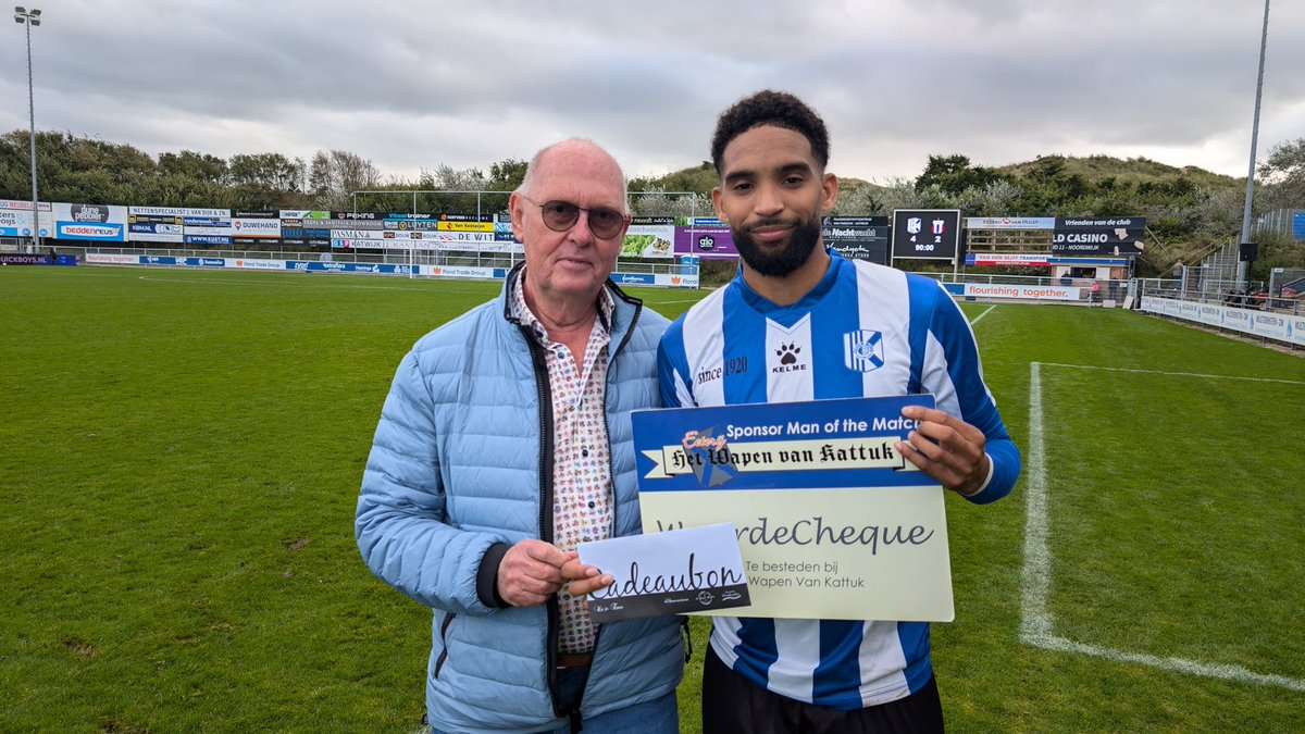 KvvQuickBoys's tweet photo. ๐
MOTM | Met twee doelpunten had Ravelino Junte een belangrijk aandeel in de overwinning van gisteren. De aanvaller werd verkozen tot man van de wedstrijd en ontving een dinercheque van @wapenvankattuk. Eet smakelijk, Ravelino! ๐ฝ๏ธ
#quiexc ๐ตโช https://t.co/uimz2jk8TD
