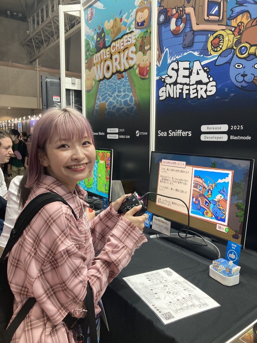 Phoenixx_Inc's tweet photo. #TGS2024 ブースに #halca さんと #泉ノ波あみ さんが遊びに来てくれました❤️🔥 #LittleCheeseWorks #スゴイツヨイトウフ #SeaSniffers #electrogical をプレイしてくれました⭐️🎮⭐️ https://t.co/zq4ha8i7Uf
