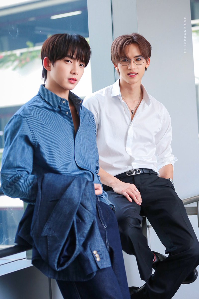 flukefanbase's tweet photo. ความดูดียันโครโมโซมนั้นมีอยู่จริง✨
🤍🩵
เวอร์ชั่นถอดสูทของ Kankham Bros. 👦🏻🧑🏻
ลูกค้าท่านใดผ่านมาพบเห็น รับสองพี่น้องกันคำไว้พิจารณาได้นะคะ

#FlukePongsapat #ฟลุ๊คจ์พงศภัทร์ 
#Garfinpkk https://t.co/PeSOd2Yiuy