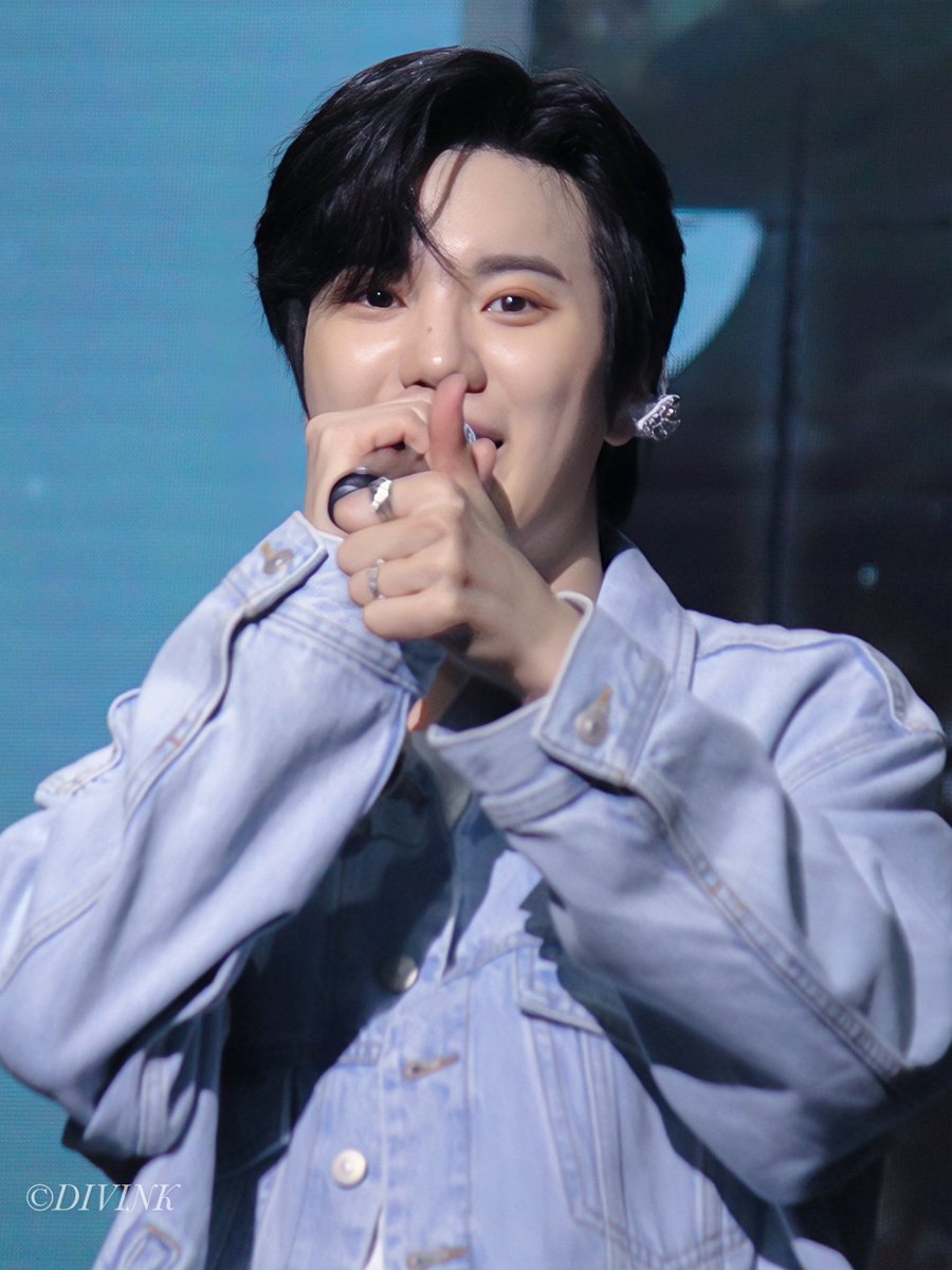 DIVINK77's tweet photo. 240928 다시,시작 in Taipei 1400
Inspirit👍👍👍
#인피니트 
#INFINITE 
#이성종
 #성종 
#李成鍾 
#LEESUNGJONG https://t.co/uxb1Raw2tl