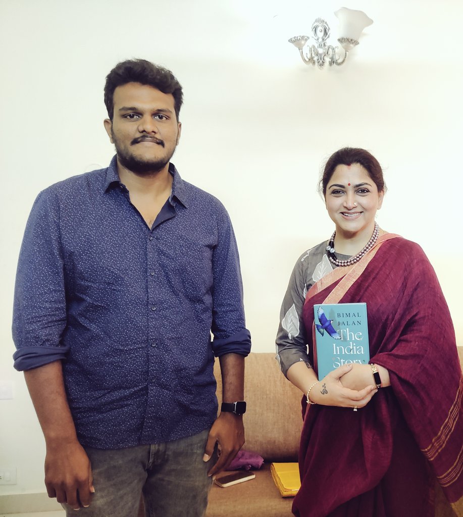 thindalbalaji's tweet photo. Happy birthday @khushsundar Mam.
Have a great successfull year ahead with happiness and prosperity in your life😊😊😍🎂🎉💐 https://t.co/r6ew0MIl5b