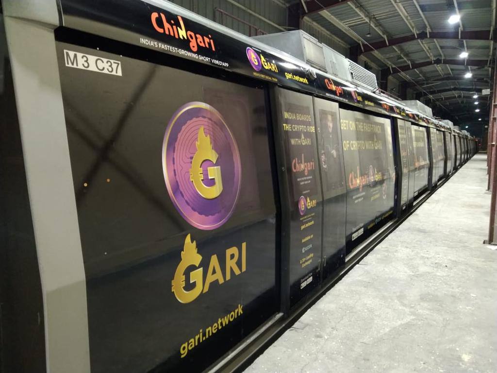 RadhaAnuanu's tweet photo. @Sureshprasadth4 @Chingari_IN With $Gari, the power is in your hands. 💪 Whether you're a creator or a fan, join us in reshaping the digital landscape! 🌐🎉 https://t.co/8ns93tr06R