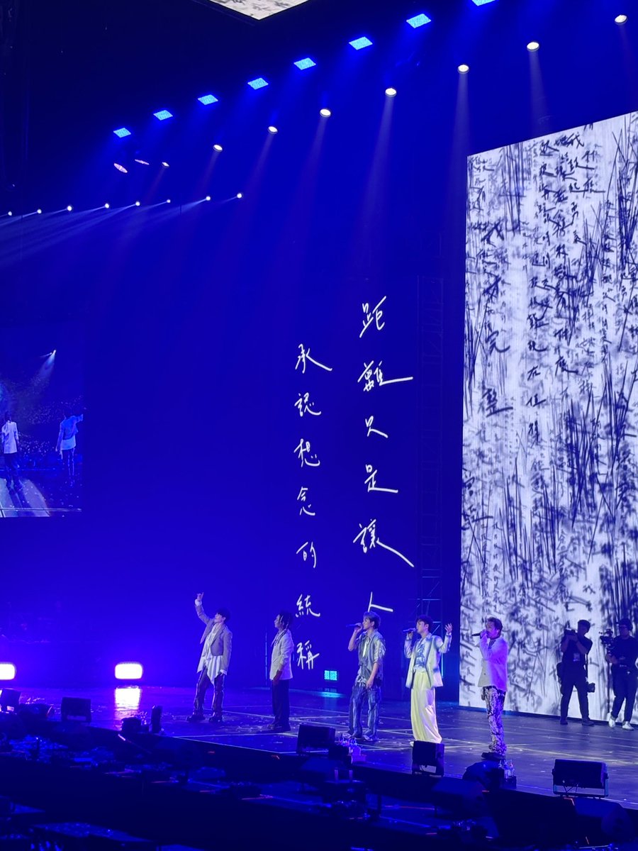 EmptyYa929's tweet photo. 生日快樂 https://t.co/LGbj358mZp