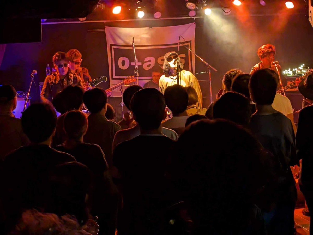 JapChili's tweet photo. 渋谷クラブロッソ
The Greatest Rocks
Back to 90’s

レッチリ！レディオヘッド！オアシス！
最高の90年代洋楽イベントでした🔥🔥
満員御礼😎 https://t.co/Uk9n4WCBLL