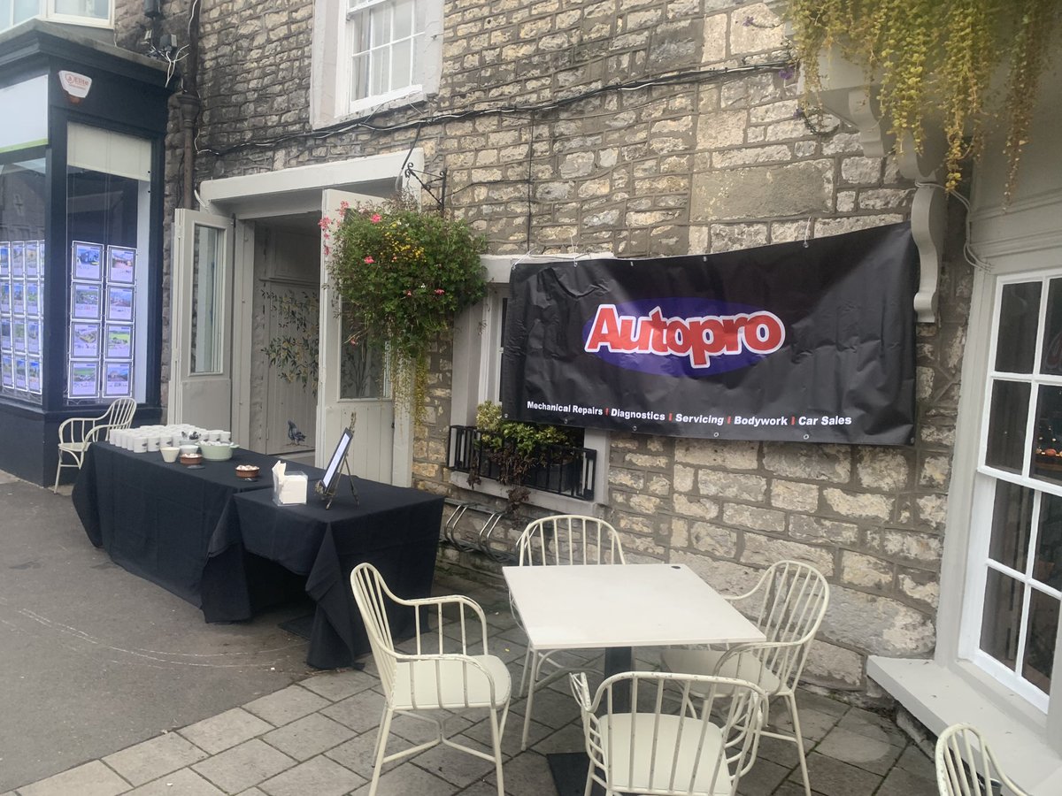 CowbridgeCarsC's tweet photo. Lovely morning in #cowbridge https://t.co/wL0iPVEKoY