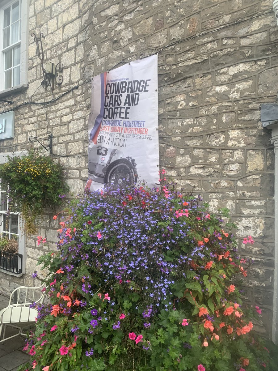 CowbridgeCarsC's tweet photo. Lovely morning in #cowbridge https://t.co/wL0iPVEKoY