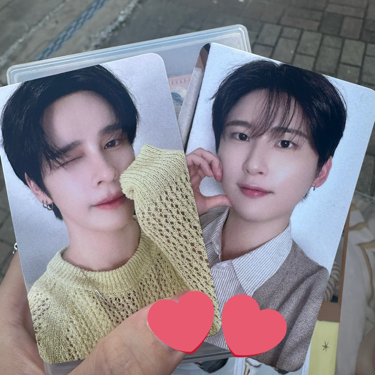 sm0801_nc's tweet photo. 크래비티 팬콘 포카 러비티존 교환 

저:우빈、세림
넴 : 성민 

DM 주세요🙇‍♀️🩷 https://t.co/ZaoyJEejV2