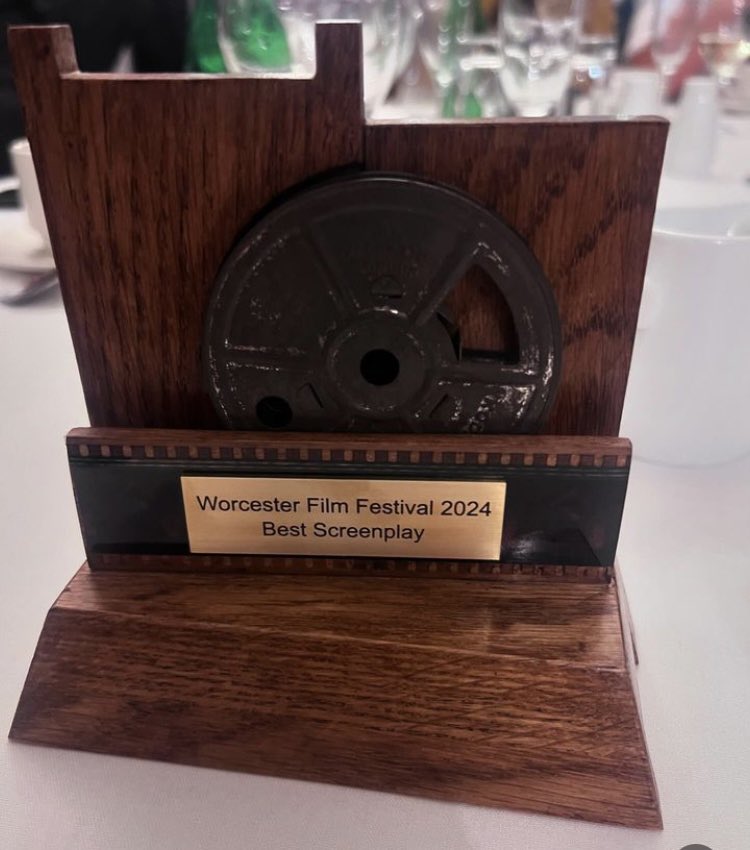 ADBarker's tweet photo. Well, what an honour this is. Me and Kate Horlor won BEST SCREENPLAY for our time travel short LAURA LIVING BACKWARDS. My first ever award, and for writing as well, which I get to share with my wife. That is very special. Thank you Worcester Film Festival. https://t.co/2HmiEWra2d