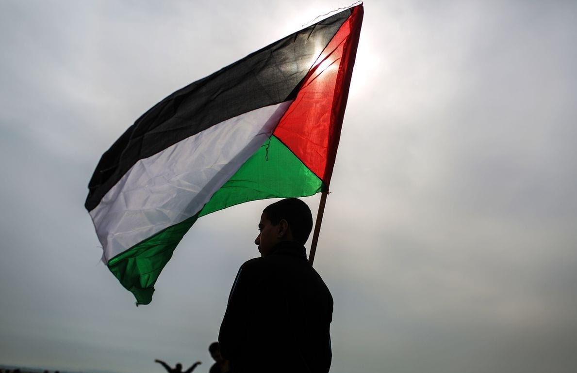 epanchjanya's tweet image. सऊदी अरब ने मुसलमानों को दिया बड़ा झटका!

सऊदी अरब के क्राउन प्रिंस मोहम्मद बिन सलमान ने फलीस्तीन के खिलाफ बड़ा बयान दिया है!

&quot;मुझे फलीस्तीन के मुद्दों से कोई फर्क नहीं पड़ता, मुझे फलीस्तीन की कोई परवाह नहीं।&quot;

मक्का और मदीना राजनीति की जगह नहीं है, हम यहां फलीस्तीन के समर्थन…