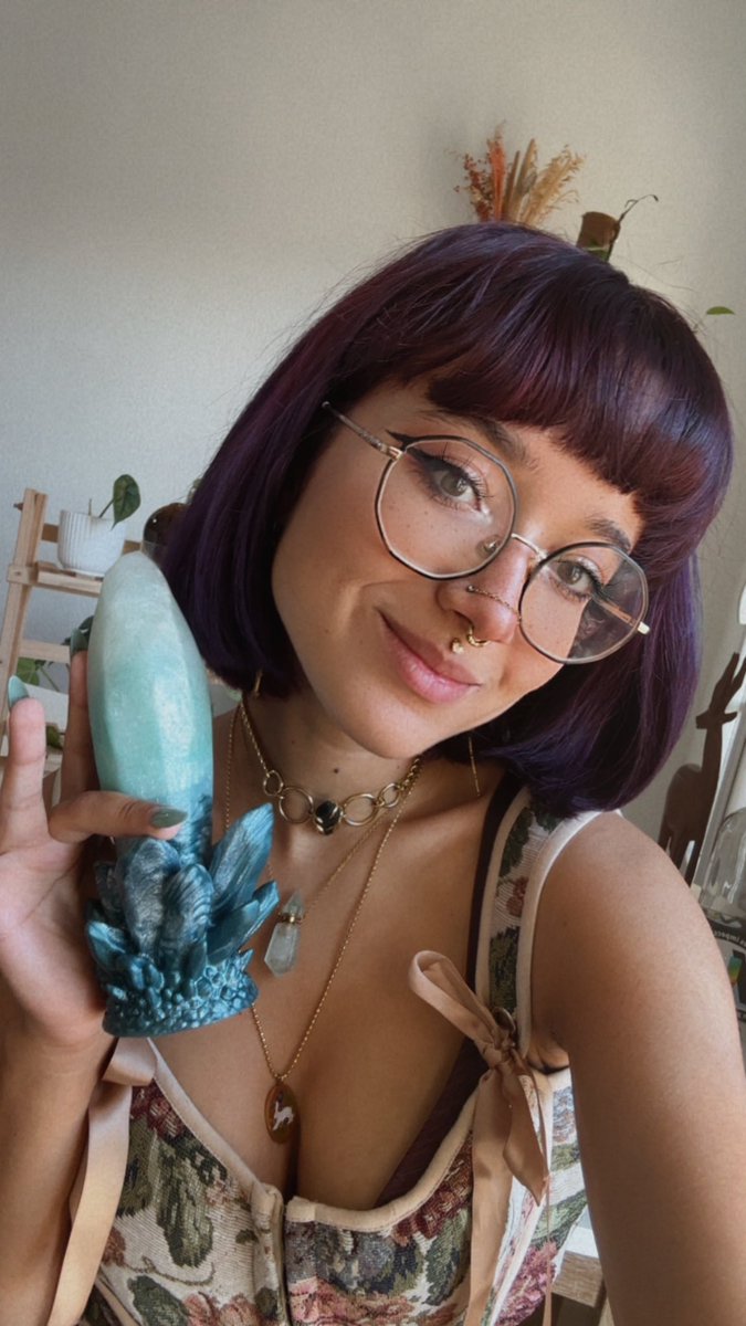 Mlle Ylla • Mym/OF tweet media