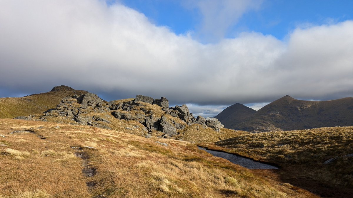Scot_climber's tweet photo. An early start on Friday leaving Inverlochlarig at 7am with great views of Loch Voil &amp; Loch Doine as the sun rose.  Was chilly in the north wind with a few light snow showers as revisited  Beinn Tulaichean and Cruach Ardrain for the 1st time in 33 years.  Where does the time go? https://t.co/lcUKfqV6he
