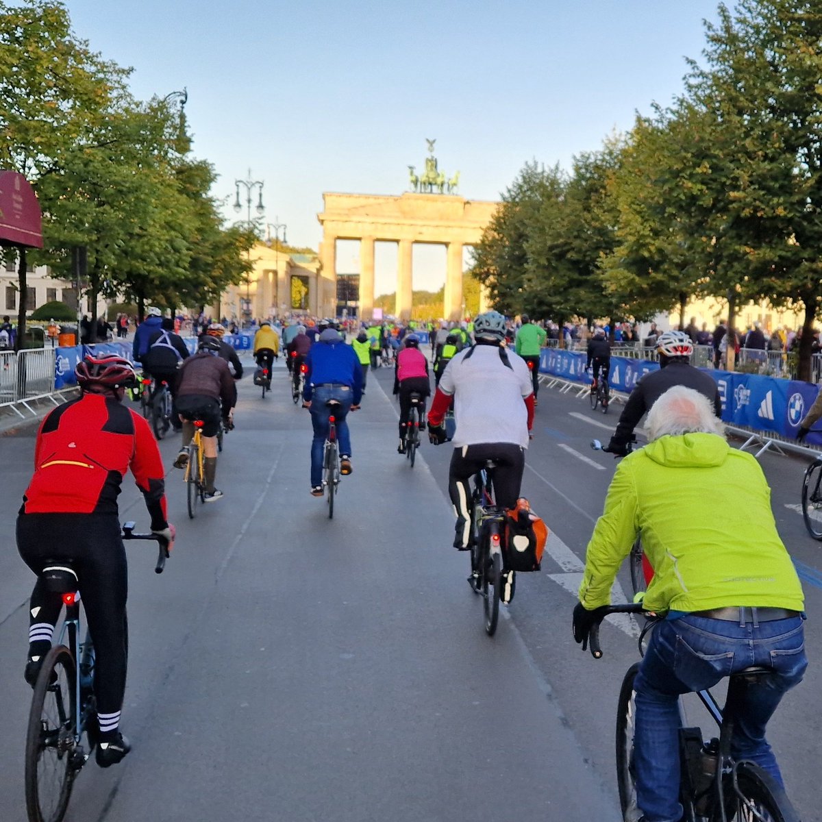 #Marathonride 2024. 
Hat sich gelohnt früh aufzustehen.