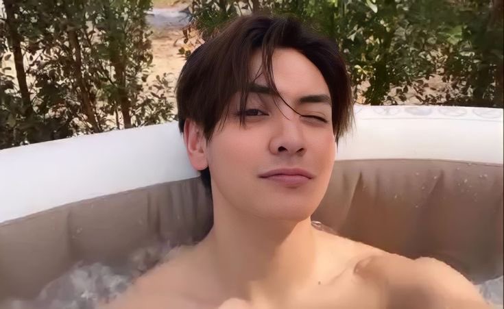 GANCSTEO's tweet photo. ㅤ
Pas nyantai. Yang lain sibuk, gue juga sibuk main sendiri.
ㅤ https://t.co/iE2ZXJdF6C