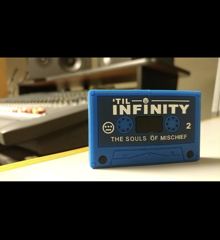 UrbanHookUpz's tweet photo. @vinnie_paz Tops🏆
I Agree
Me too Akhi
—————-
Best Yet,
it’s on my Day of Birth..
So I Will Never Forget.
@SOMHIERO
#Sept28th https://t.co/NEeyJ943Et
