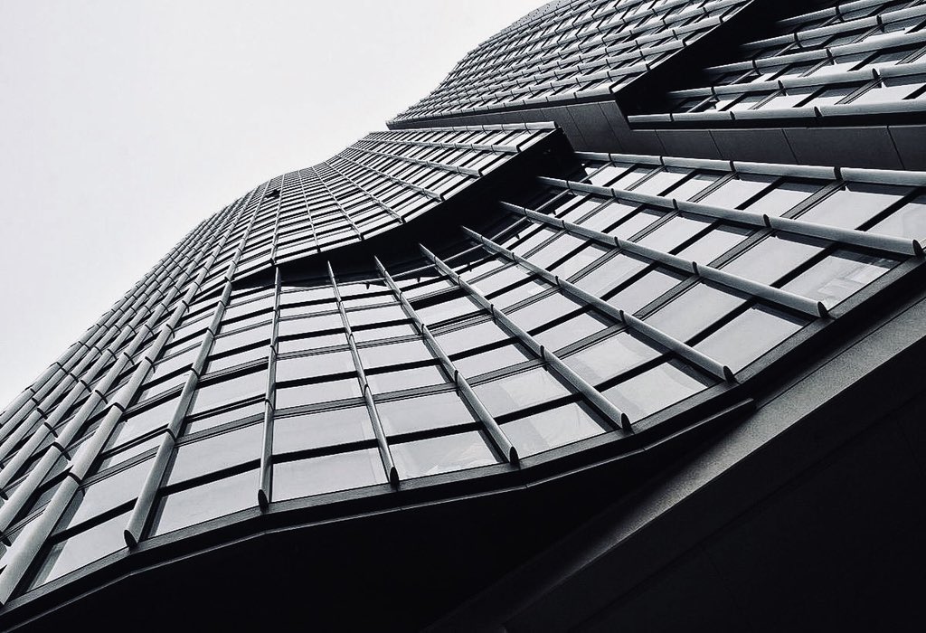 PizzinelliSonia's tweet photo. Side by side #sydney #architecture #photography #cityphotography #photo #photooftheday https://t.co/mwl1ZkGkJS