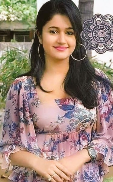 हमे क्या पता था कि मोहब्बत हो जायेगी.!!
हमें तो बस उनका मुस्कुराना ही अच्छा लगा था.!!
गुड आफ्टरनून 🌺