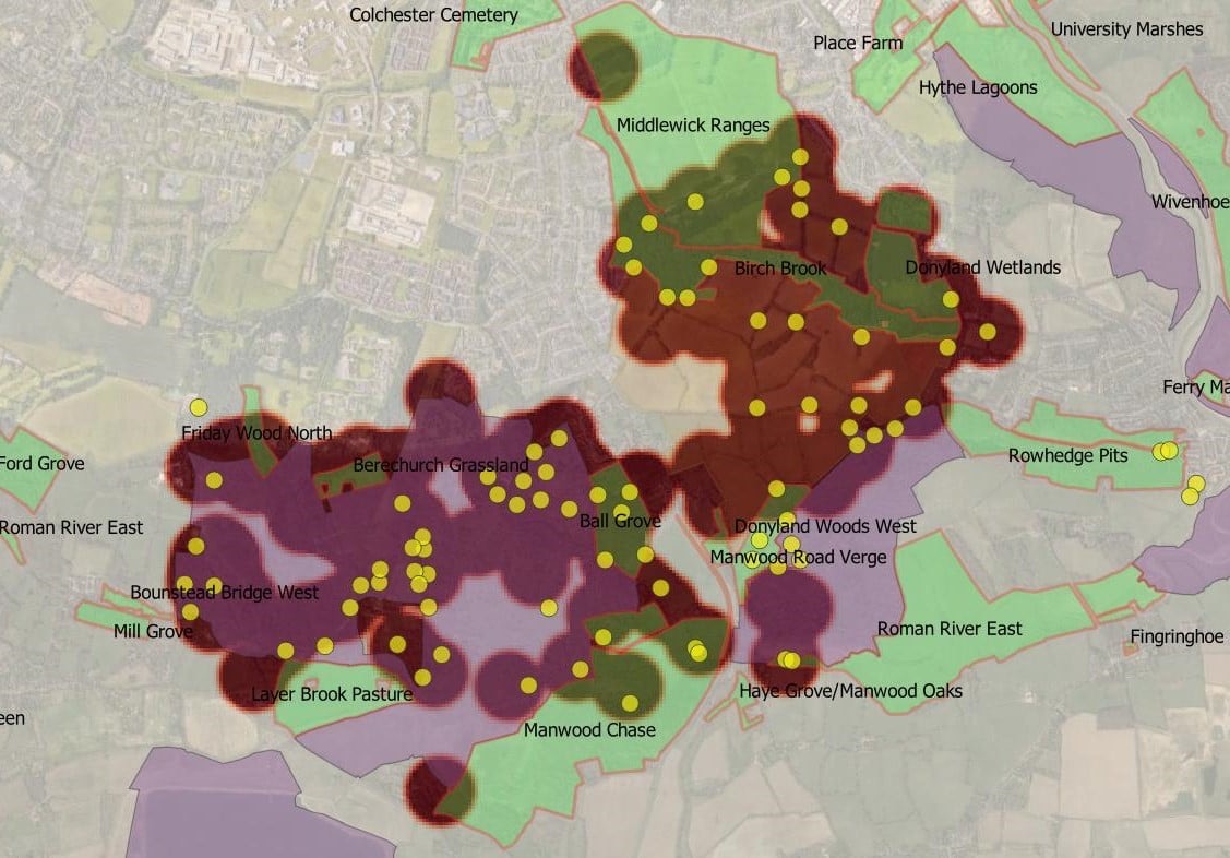 <a href="/ChrisGPackham/">Chris Packham</a> <a href="/NFUtweets/">National Farmers' Union</a> 2km of scrub ripped up 12m wide in some places all so <a href="/mod_dio/">Defence Infrastructure Organisation</a> can put a fence in that the woodland scrub was already doing the job.  part of the second largest nightingale site in the country, food for wildlife from the surrounding sssi sites,
