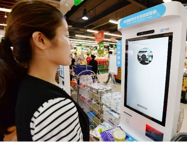 PDChinaBusiness's tweet photo. China has witnessed tremendous progress in its consumer economy as the country emerged to be the second-largest consumer market and the largest online retail market globally, leading the world in novel shopping methods. #ChinaInsight #PRC75thAnniv https://t.co/0iIPELnEYQ https://t.co/d3N8f4q35u