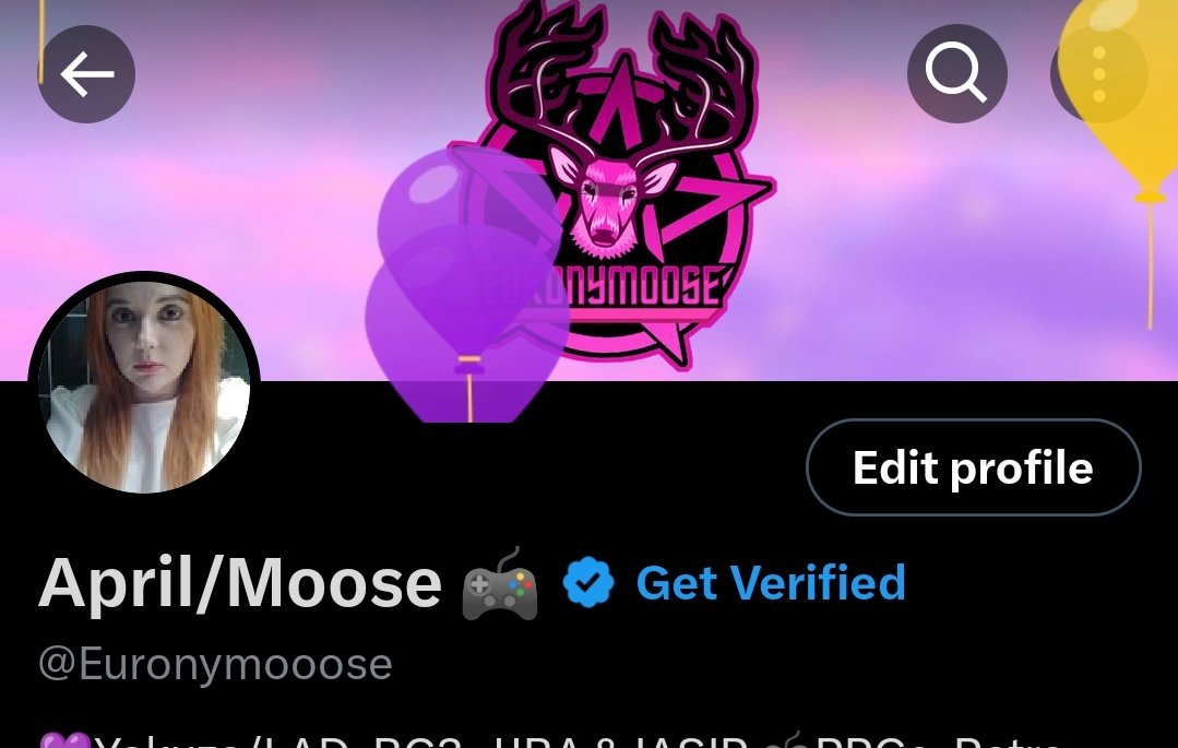 April/Moose 🎮 tweet media