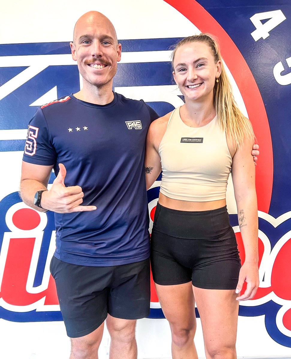 ryanfernance's tweet photo. I was lucky to coach Brydie Parker through her first fitness session of the year back in Jan so you can kind of thank me for this #NRLGF birth, ⁦@sydneyroosters⁩. #NRLW #GoEasts https://t.co/3HjOm2MGBI