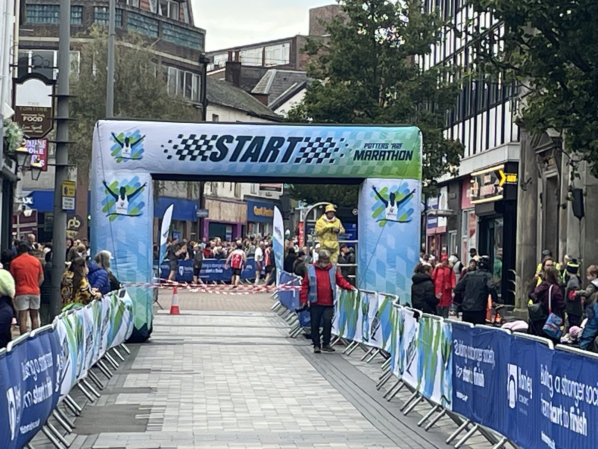 BBCRadioStoke's tweet image. Nearly time for the @PottersArf a real buzz in #Hanley today. #StokeonTrent