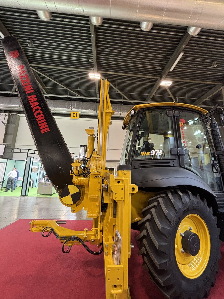 EssalhiStone's tweet photo. We are proud to have successfully participated in Marmomac 2024, the world’s premier event for the natural stone industry.
#Marmomac2024 #DazziniInnovations #StoneIndustry #QuarryingSolutions #SustainableTech #Batimac #Stoneconsulting #Essalhistone #Greensolutions https://t.co/5jAr8EgTgn