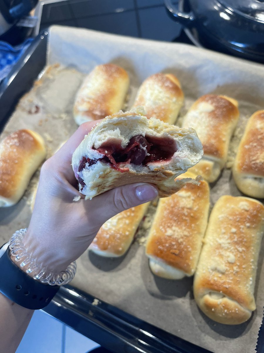 тáсочна БАвовна🦪 tweet media