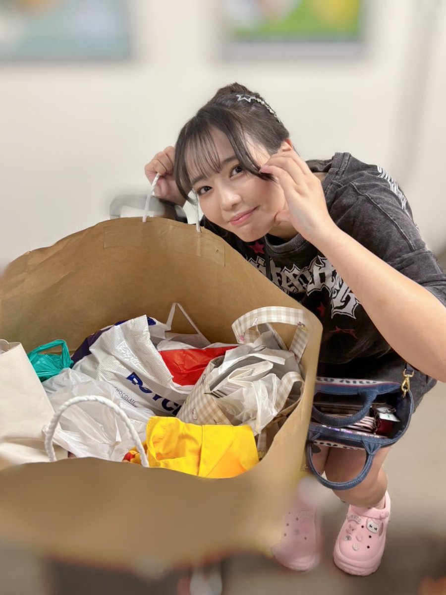 プレゼントありがちょん🎁 https://t.co/MbLZEEWK3u