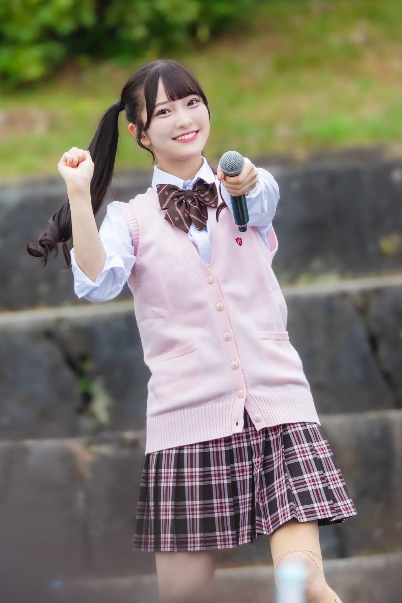 山田杏佳　イコノイジョイ2024衣装　ヒキ　直筆 61kj41rW9RL._UF350,350_QL50_.jpg