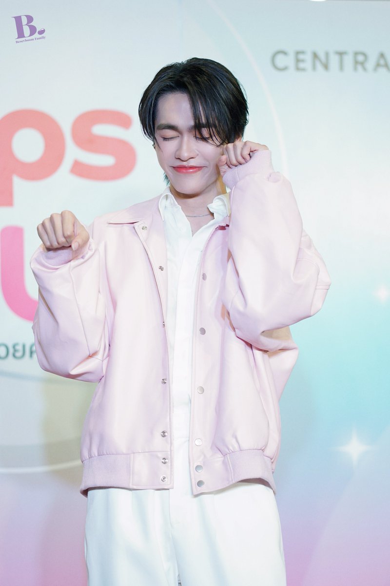 BesevboomF's tweet photo. ร้องเหมียวๆ😺😸😽 เดี๋ยวก็มา

OLAY x Besevboom

#OlayxBoom
#เยลลี่บูม #besevboom https://t.co/vCbLmUU8Fy