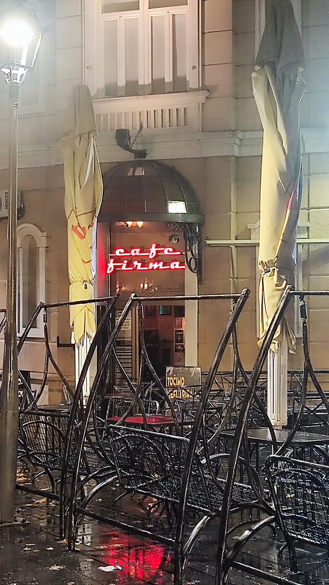 TheUnicate's tweet image. Tuzla yesterday at day and later at night. #Tuzla #Bosnia