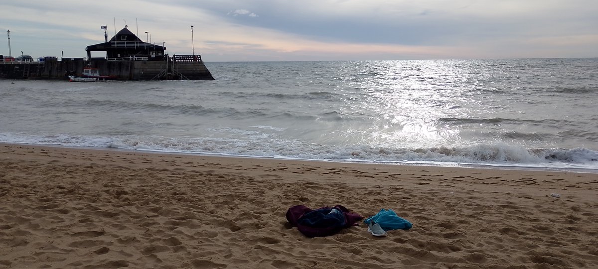 nothing like a sunday morning #swim #broadstairs