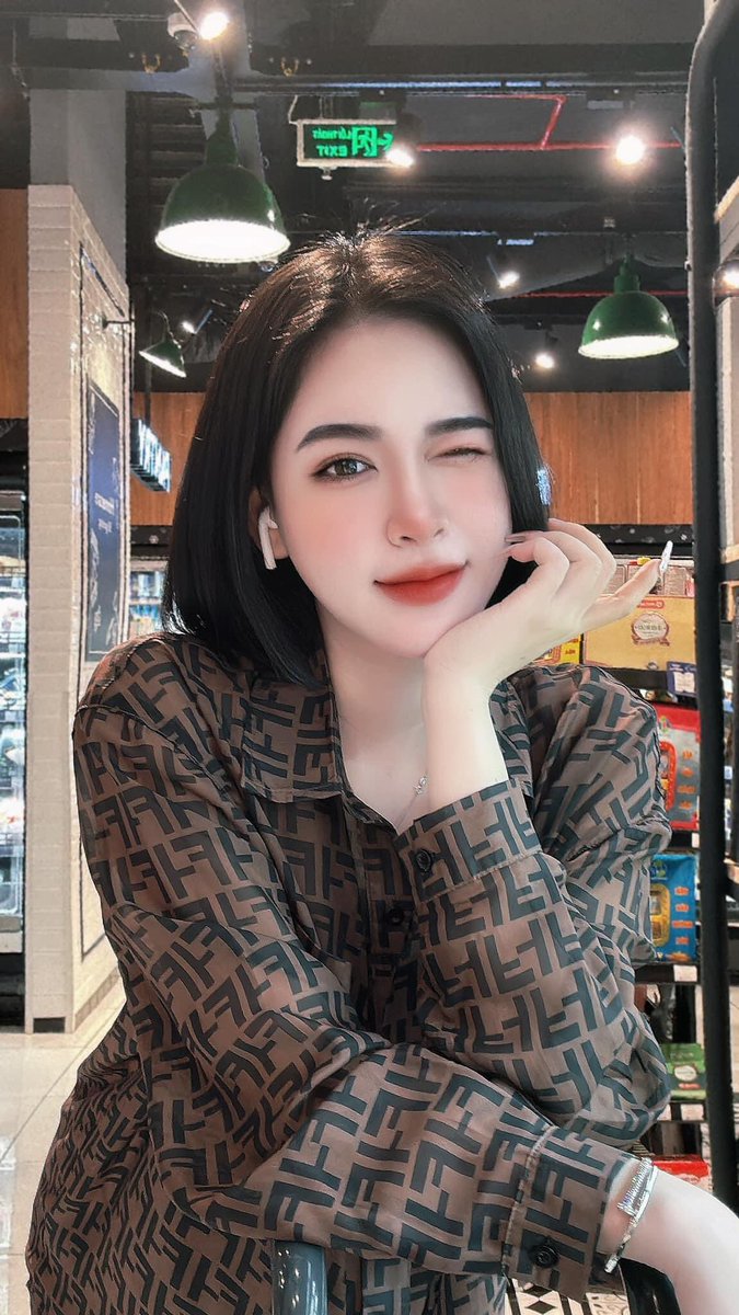 TieuMay92's tweet photo. Ngoan xinh yêu của Anh đây rồi 😆 https://t.co/MIX79pBDMb