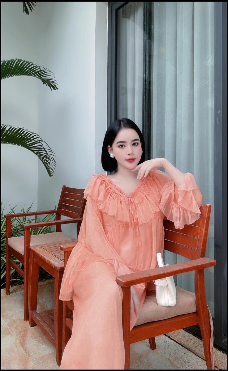 TieuMay92's tweet photo. 🍊🍊🍊 https://t.co/8M7xBKMCHu